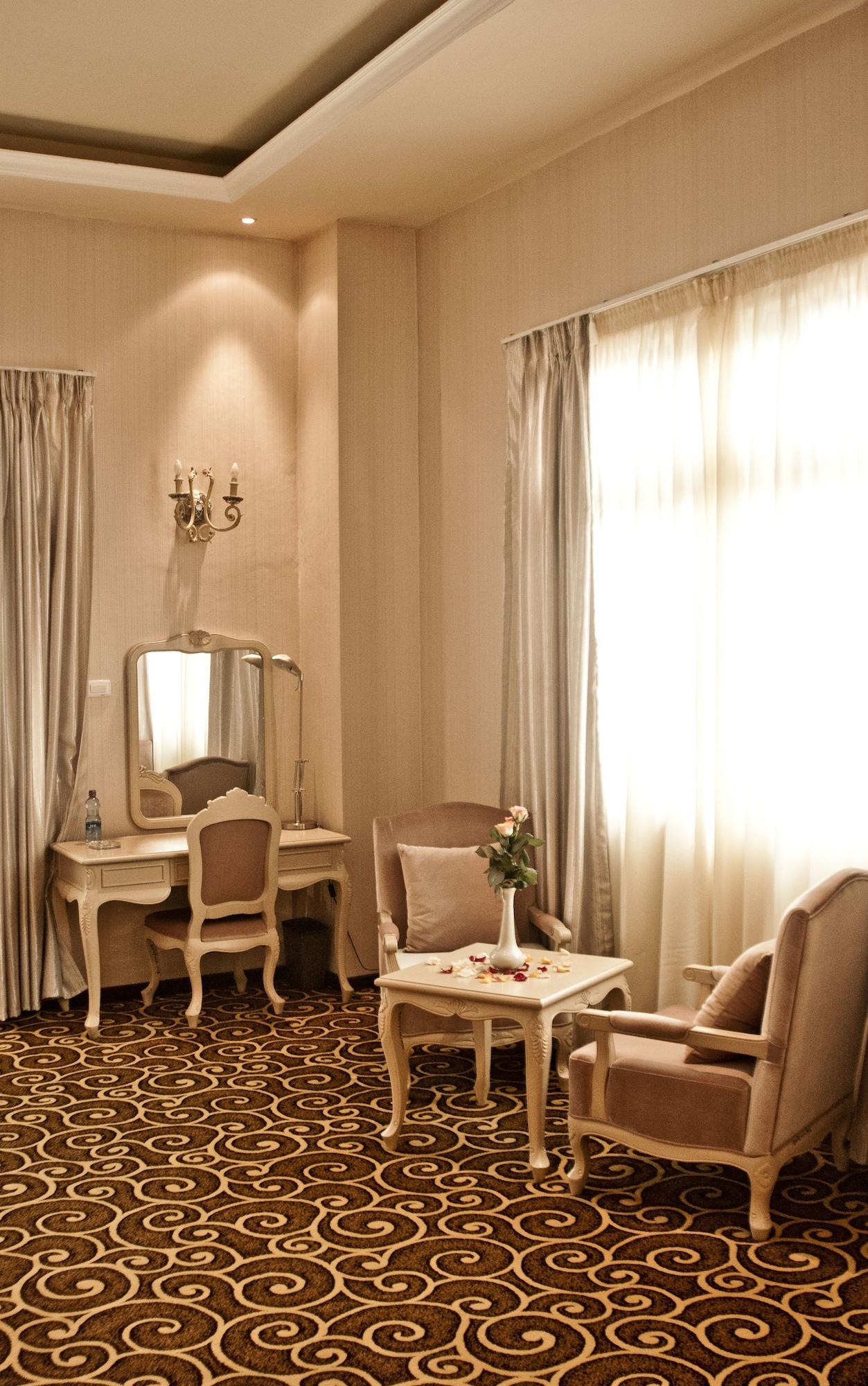 Ambassador Hotel Аддис-Абеба Экстерьер фото