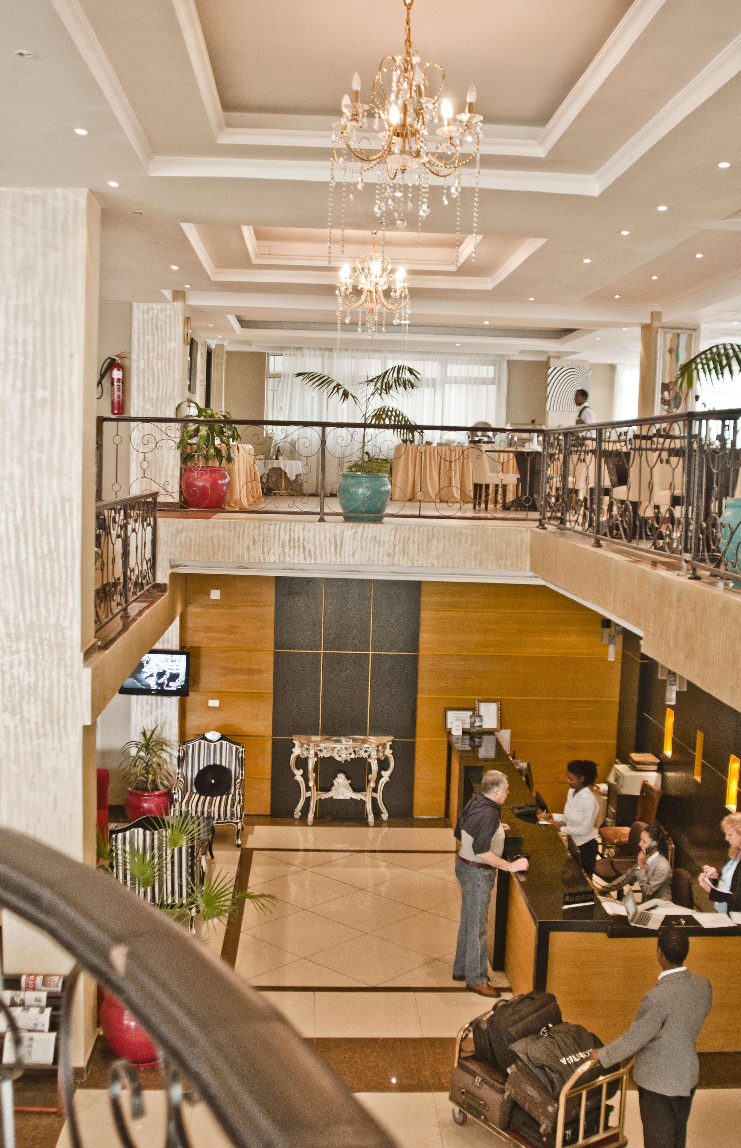 Ambassador Hotel Аддис-Абеба Экстерьер фото