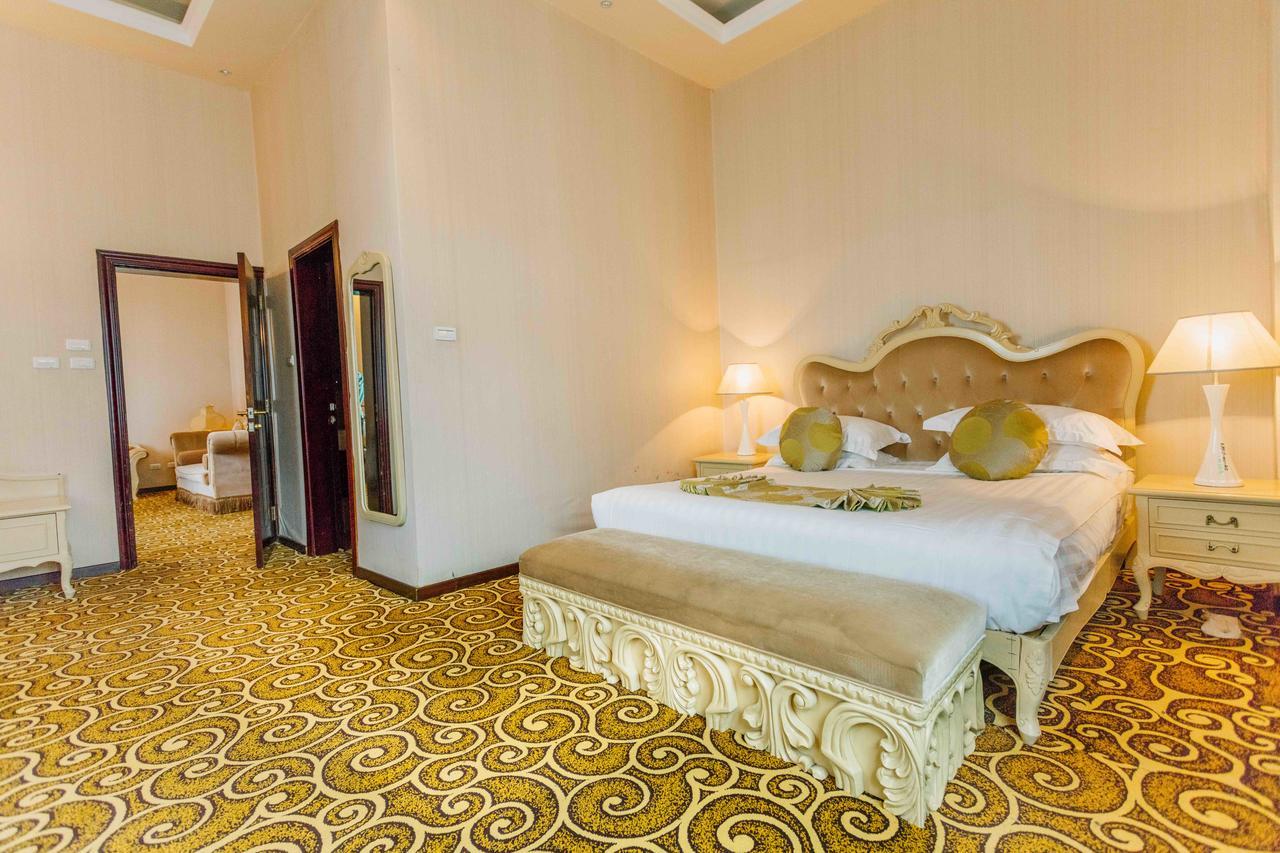 Ambassador Hotel Аддис-Абеба Экстерьер фото